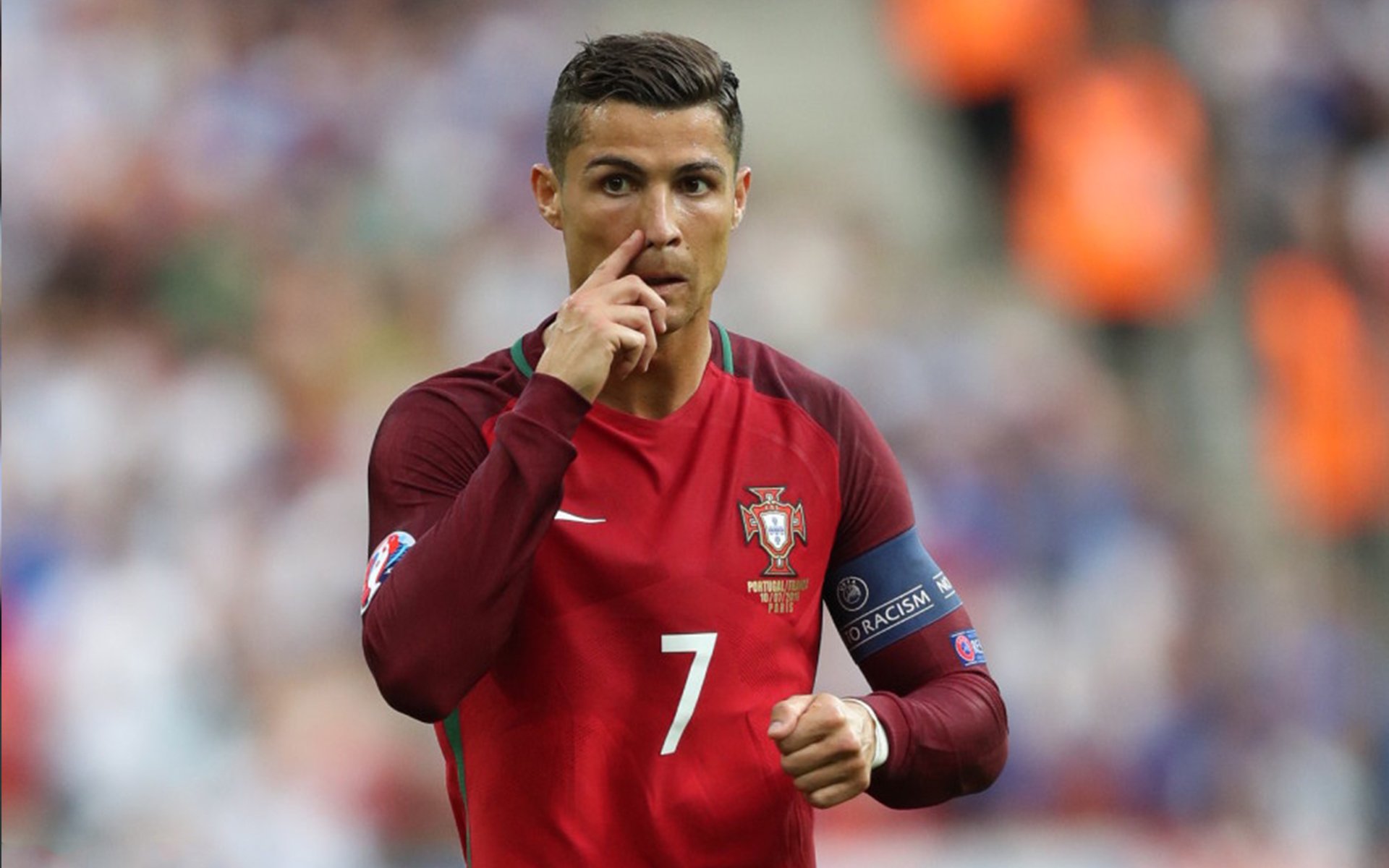 NBA季后赛之夜，阿圭罗表现堪称教科书，跨界传奇如何定义伟大